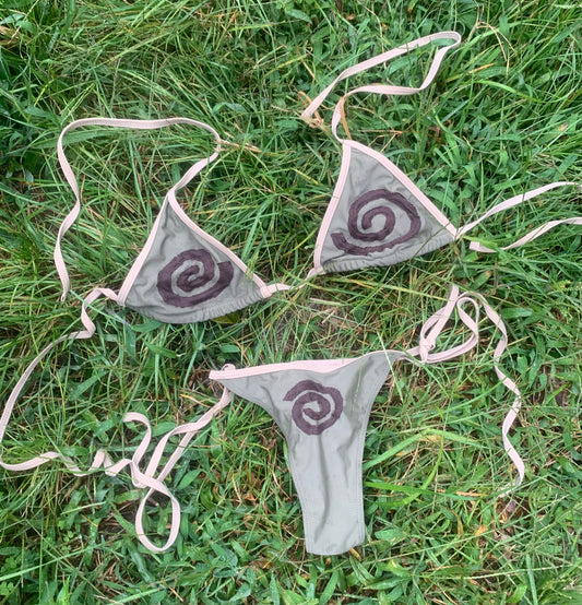 Brown Khaki Spiral Kini 1/1